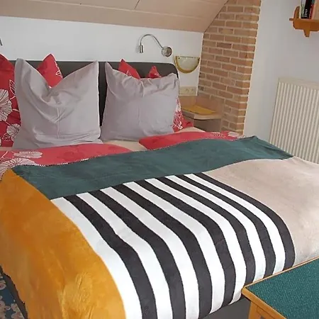Gaestehaus Sylvie Bed & Breakfast Wévercé